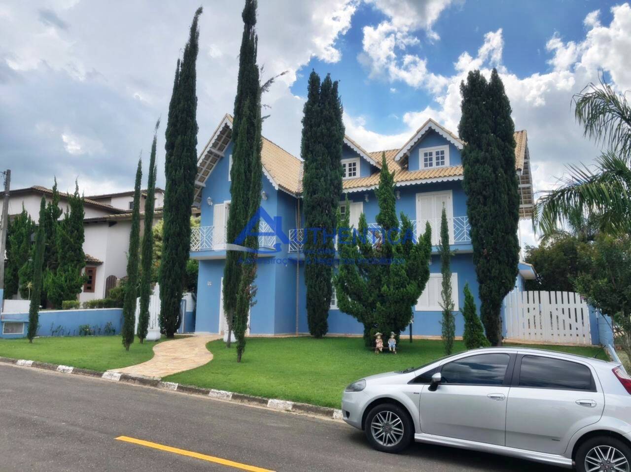 Casa de Condomínio à venda com 6 quartos, 290m² - Foto 2