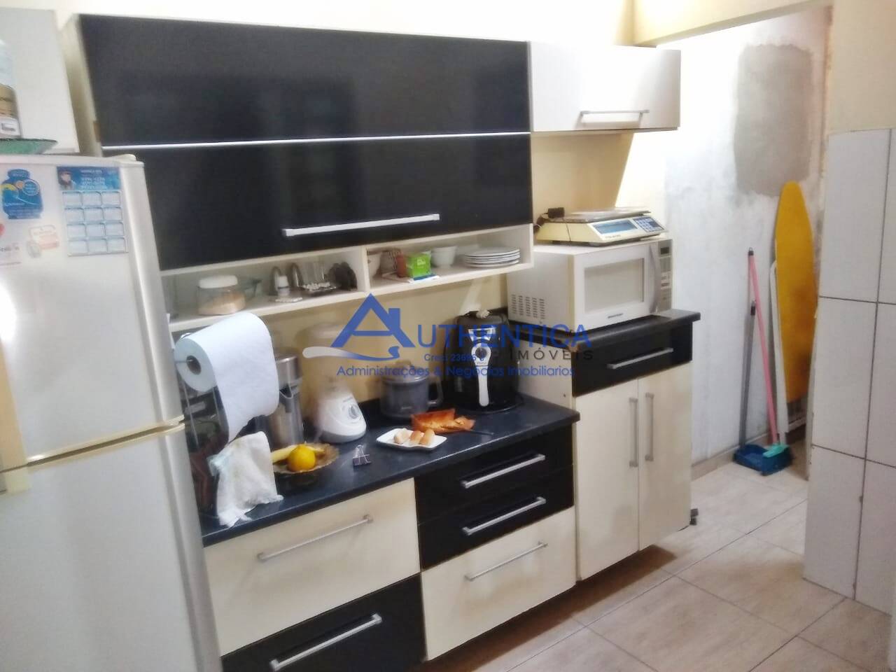 Casa à venda com 1 quarto, 300m² - Foto 5