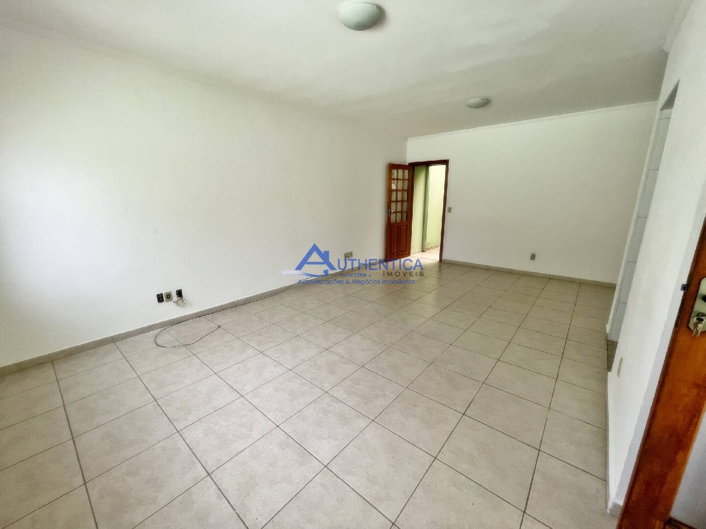 Casa à venda com 3 quartos, 125m² - Foto 4