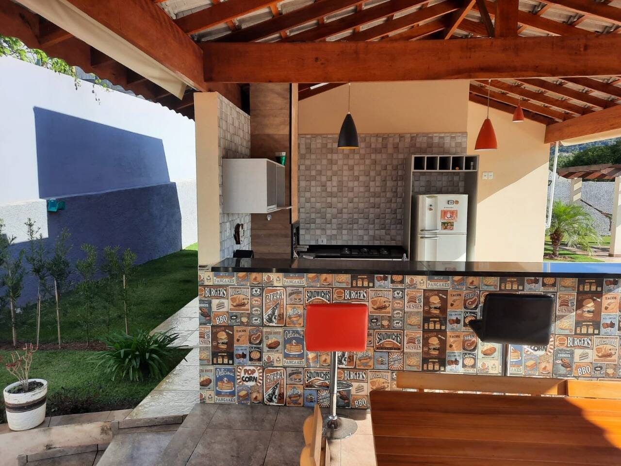 Casa de Condomínio à venda com 4 quartos, 350m² - Foto 33