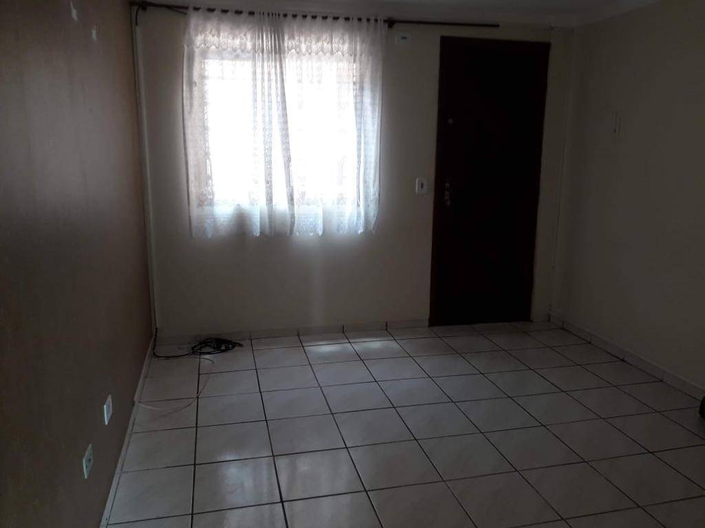 Apartamento à venda com 2 quartos, 44m² - Foto 5