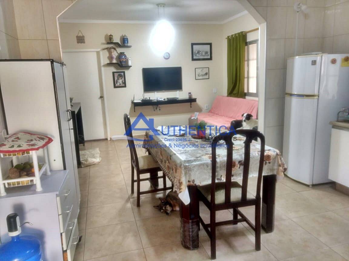 Fazenda à venda com 3 quartos, 226m² - Foto 2