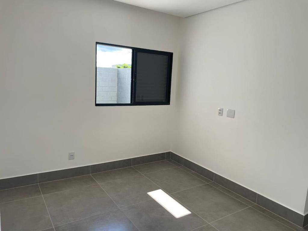 Casa à venda com 3 quartos, 123m² - Foto 14