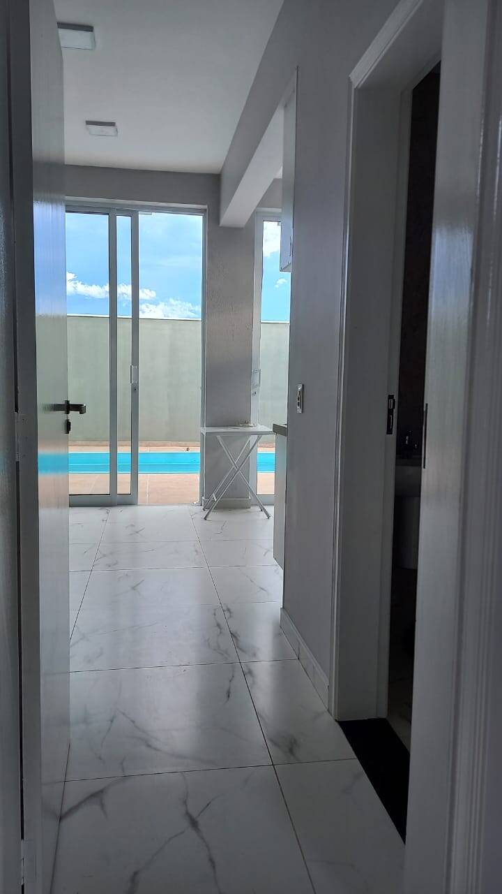 Casa à venda com 3 quartos, 226m² - Foto 30