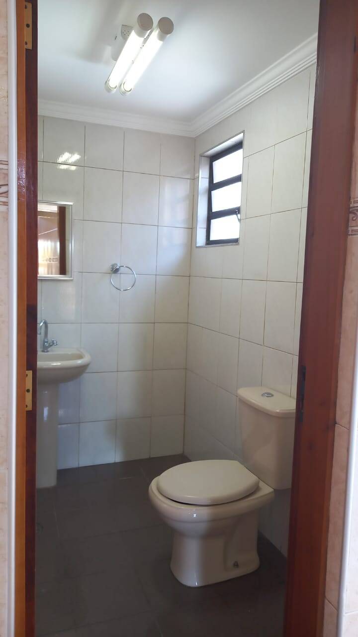 Casa de Condomínio à venda com 4 quartos, 333m² - Foto 10