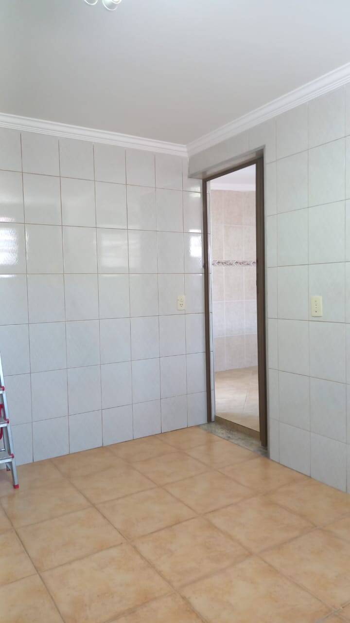 Casa de Condomínio à venda com 4 quartos, 333m² - Foto 17