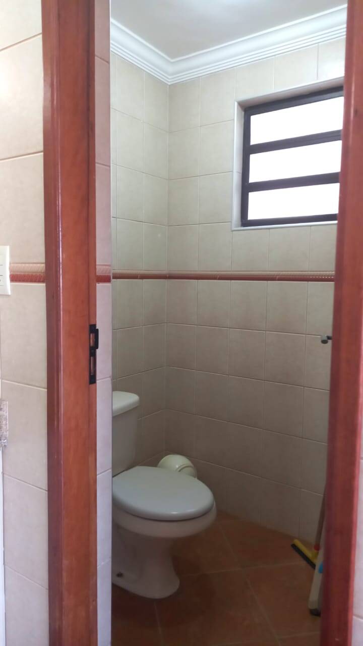 Casa de Condomínio à venda com 4 quartos, 333m² - Foto 30