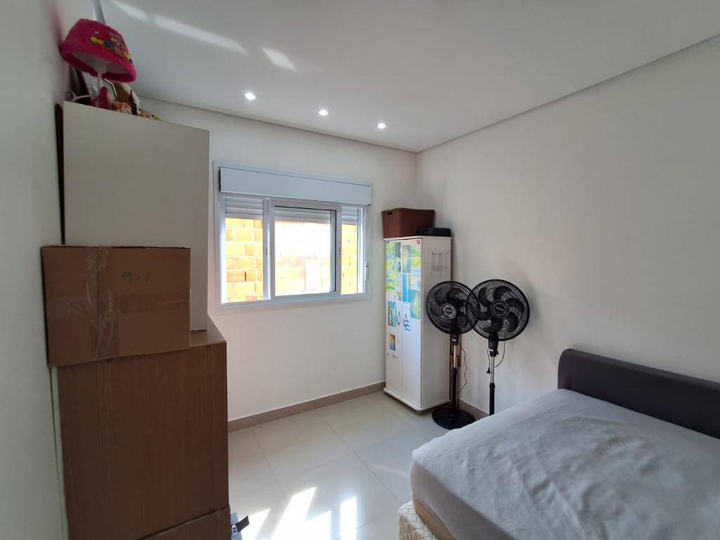 Casa à venda com 2 quartos, 267m² - Foto 4