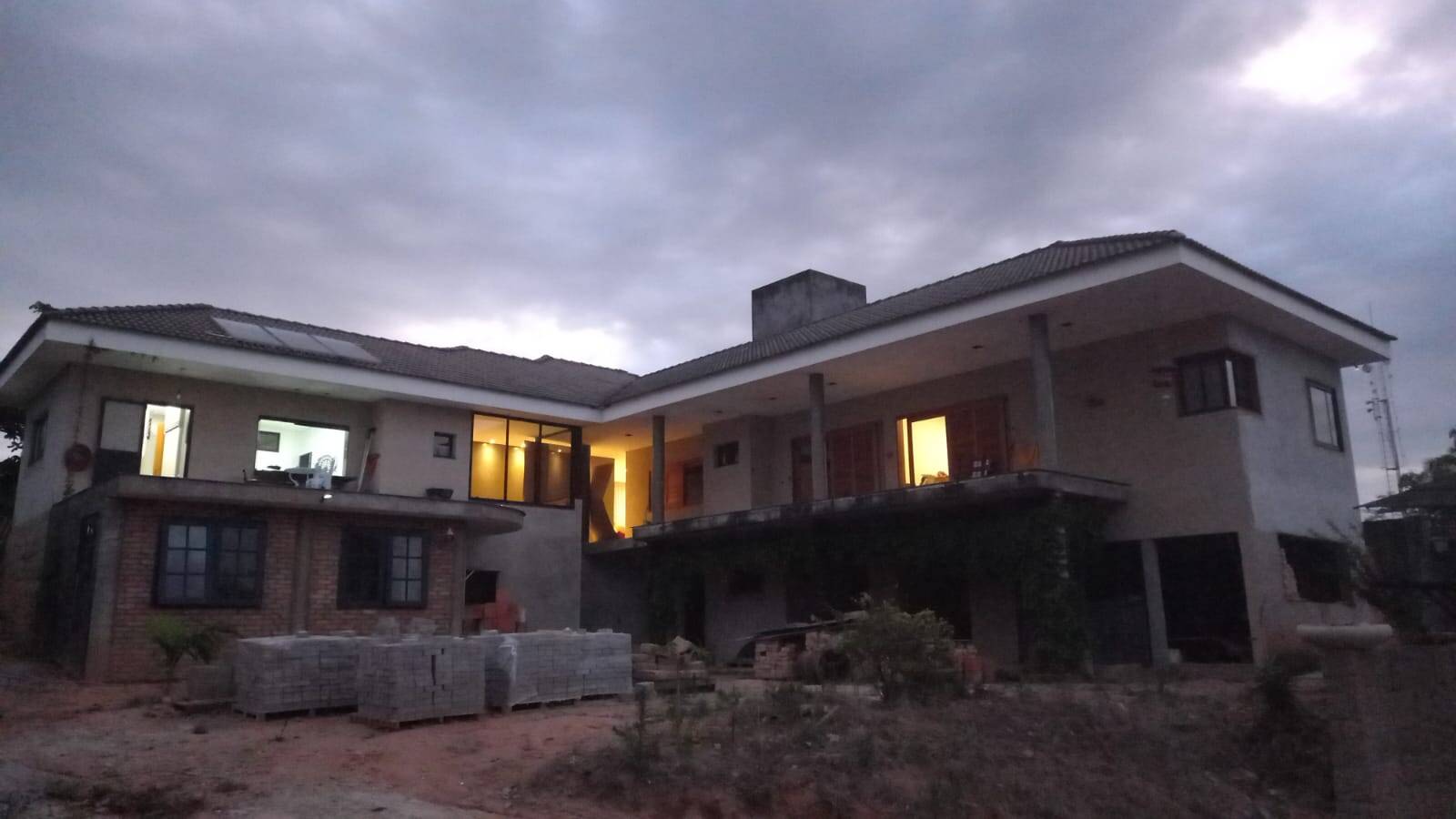 Fazenda à venda com 3 quartos, 538m² - Foto 1