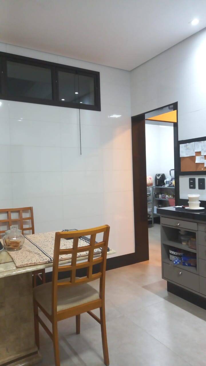 Fazenda à venda com 3 quartos, 538m² - Foto 32