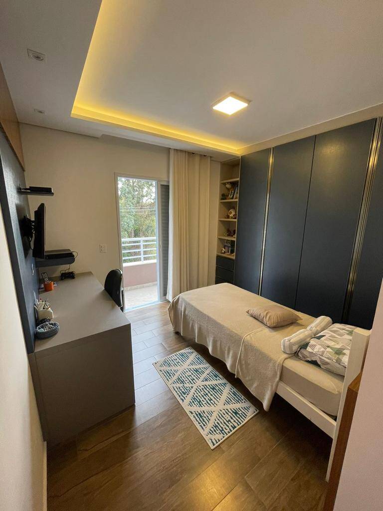 Casa de Condomínio à venda com 4 quartos, 1050m² - Foto 3