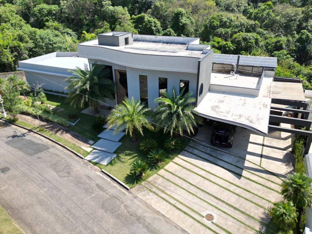 Casa de Condomínio à venda e aluguel com 3 quartos, 600m² - Foto 31