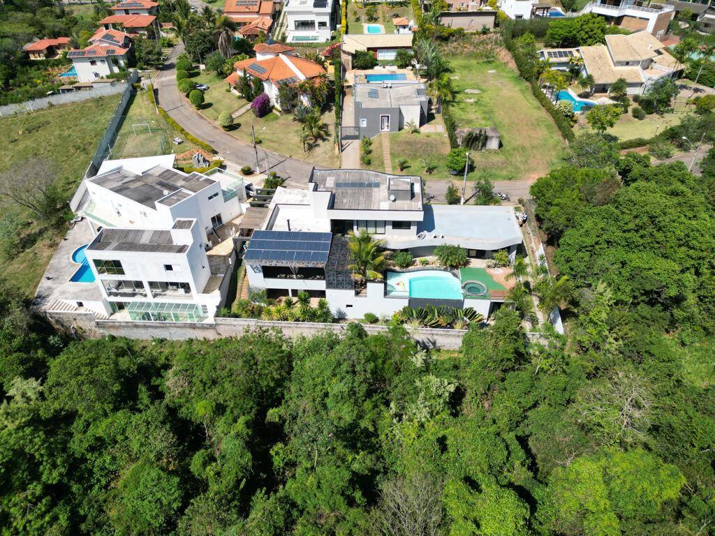 Casa de Condomínio à venda e aluguel com 3 quartos, 600m² - Foto 36