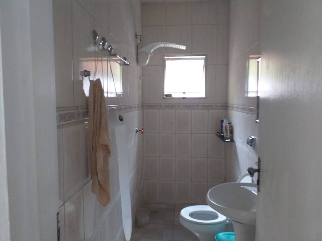 Casa à venda com 3 quartos, 200m² - Foto 10