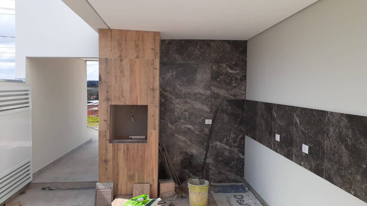 Casa para alugar com 3 quartos, 300m² - Foto 3