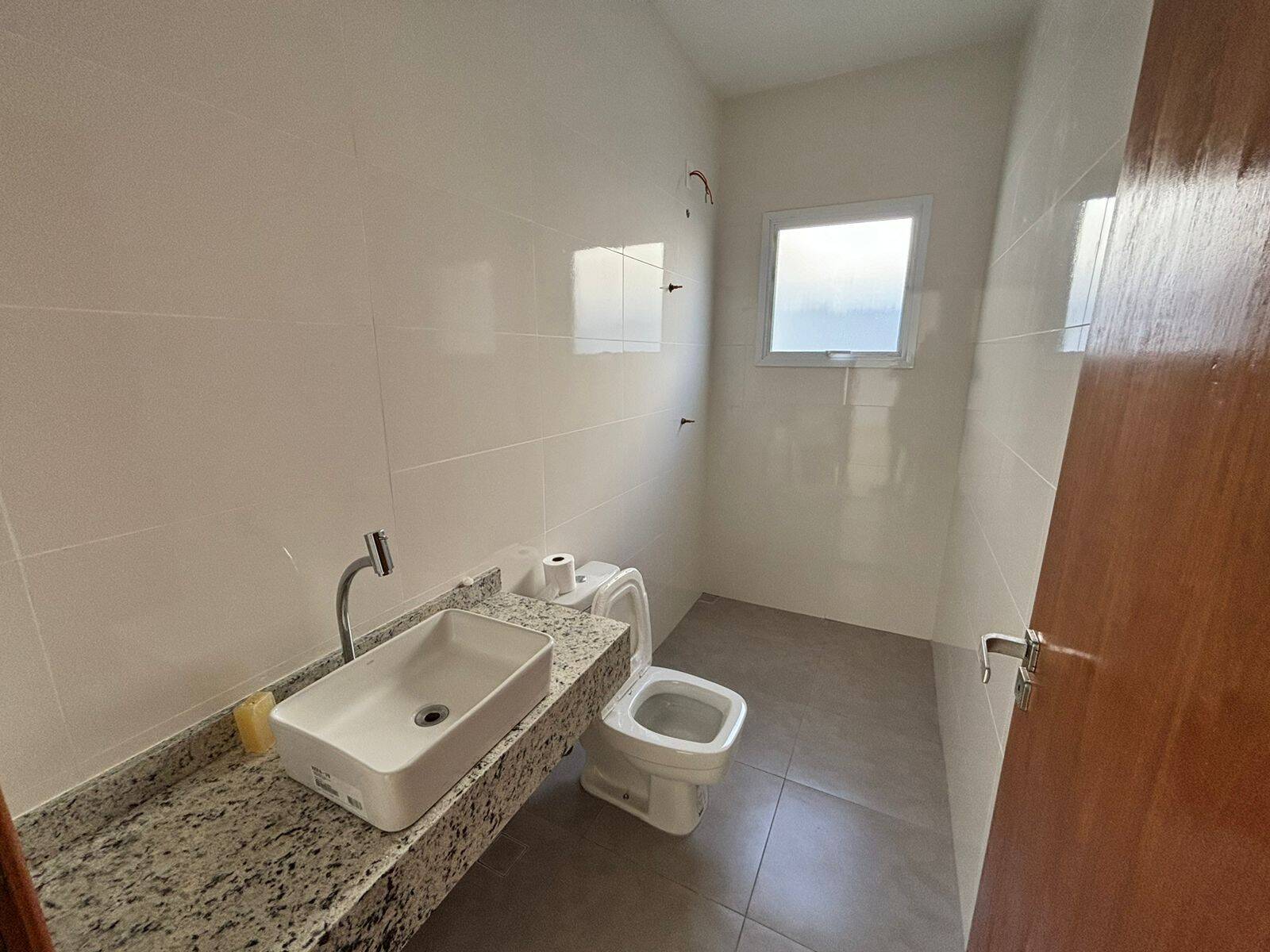 Casa à venda com 3 quartos, 250m² - Foto 10