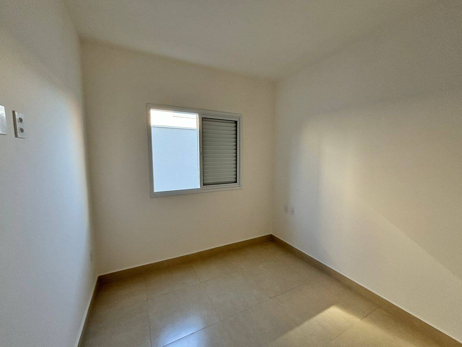 Casa à venda com 3 quartos, 250m² - Foto 12