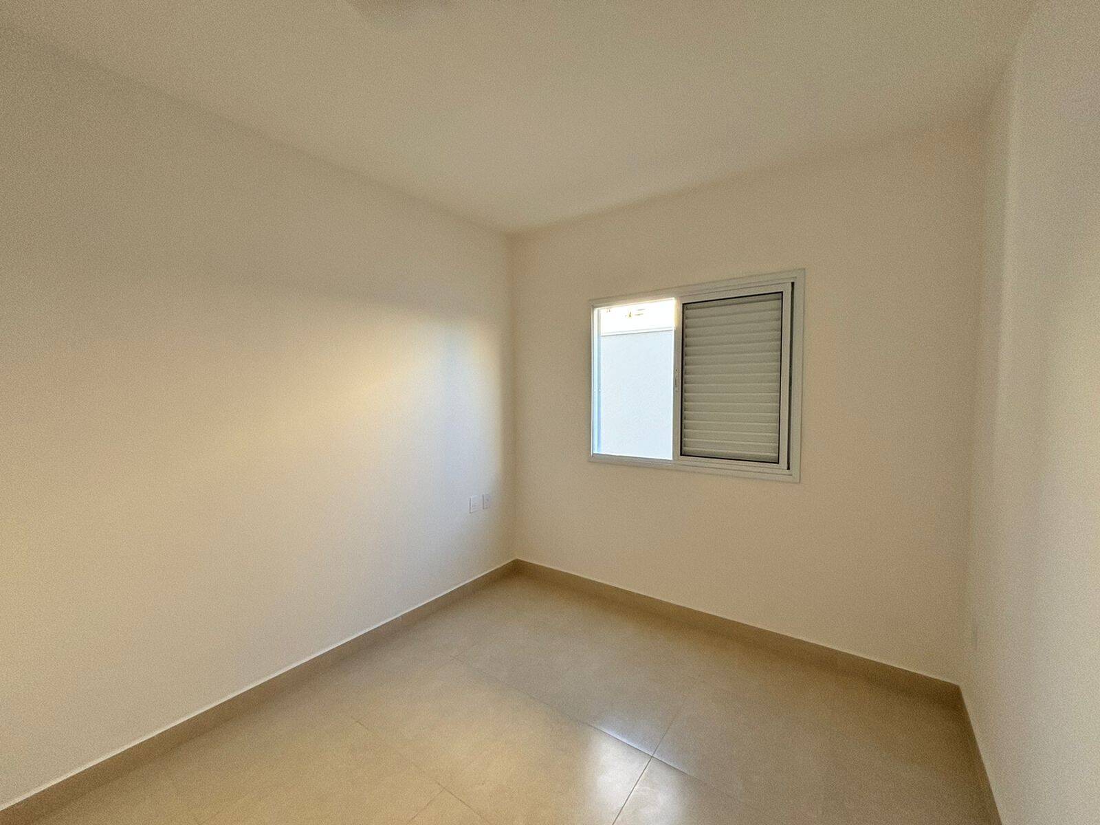 Casa à venda com 3 quartos, 250m² - Foto 14