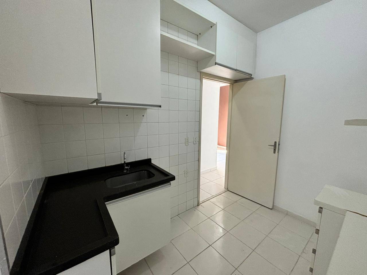 Apartamento para alugar com 2 quartos, 48m² - Foto 13