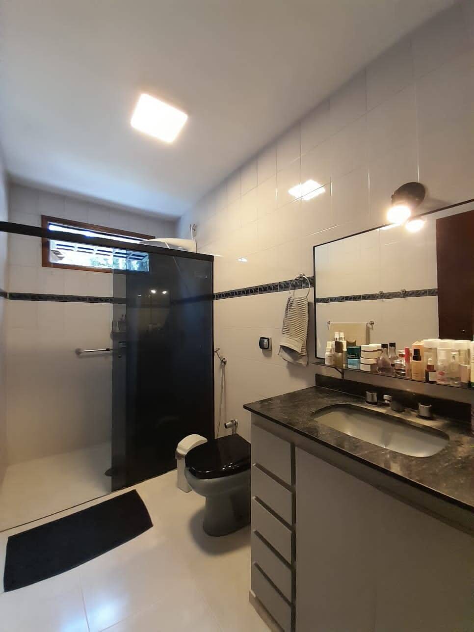 Casa à venda com 3 quartos, 363m² - Foto 19