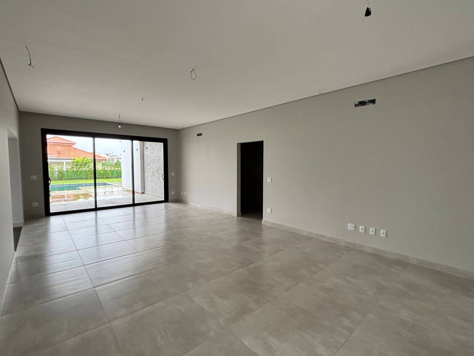 Casa de Condomínio à venda com 4 quartos, 330m² - Foto 15