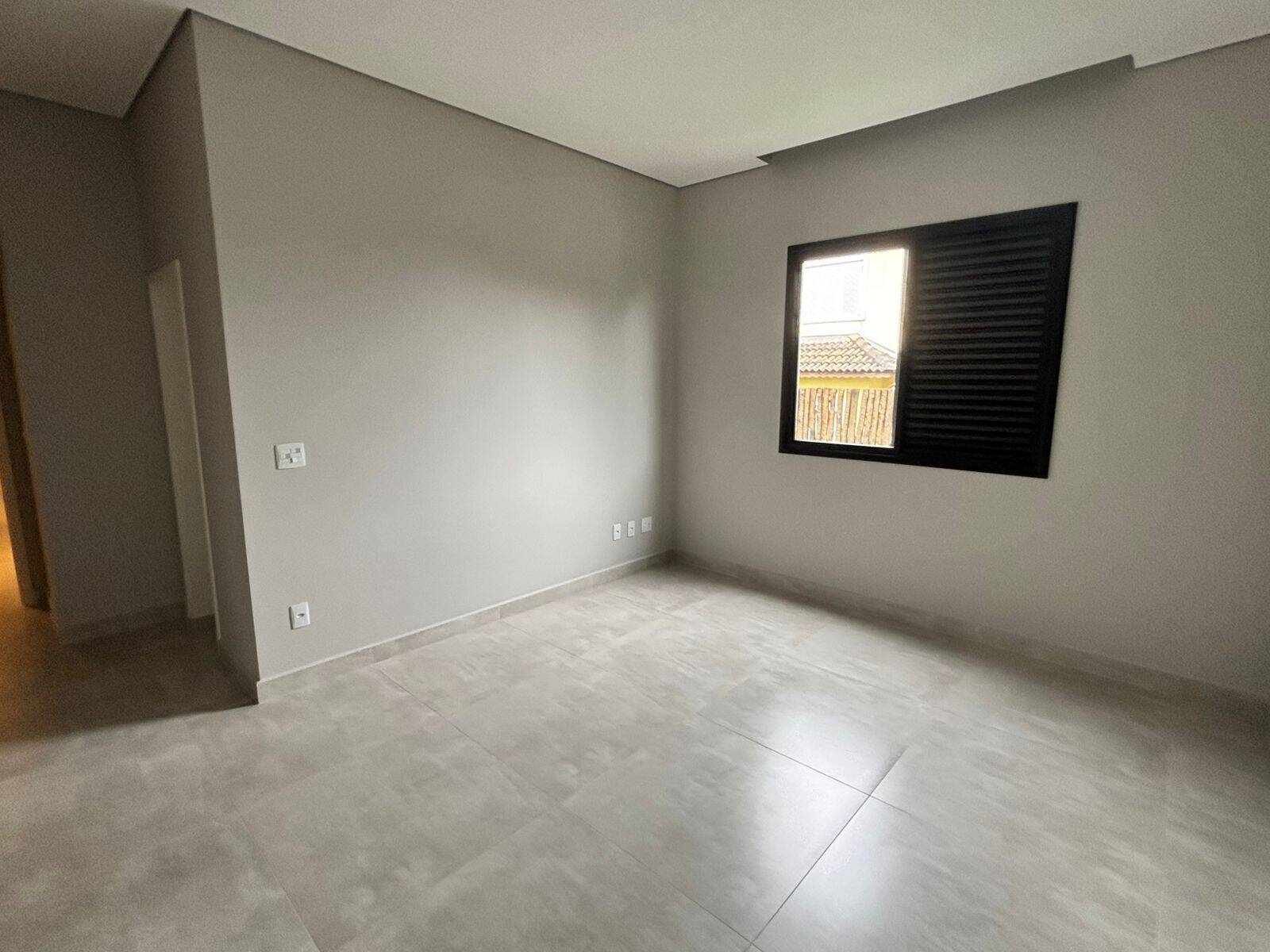 Casa de Condomínio à venda com 4 quartos, 330m² - Foto 19