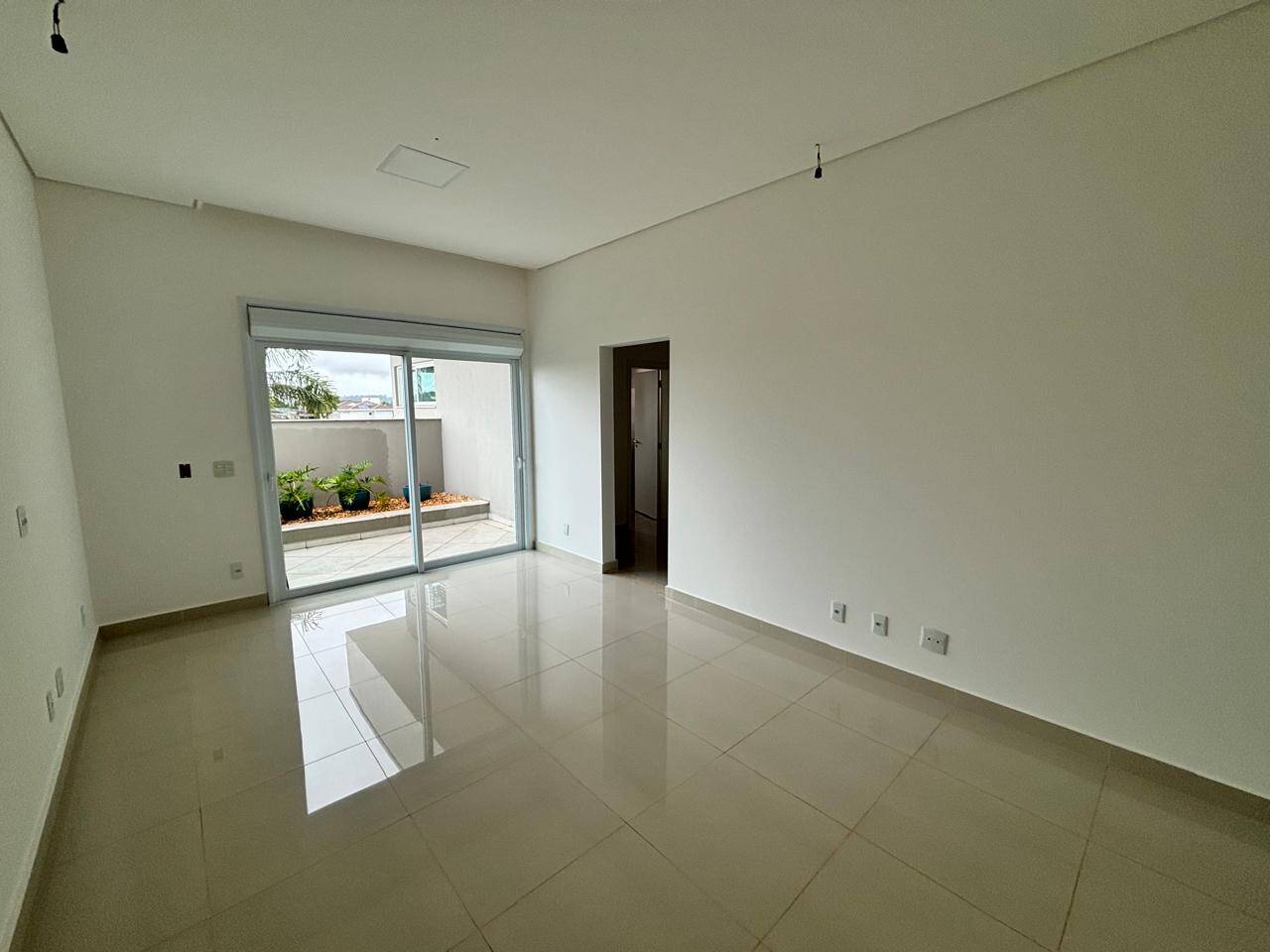 Casa de Condomínio à venda com 5 quartos, 500m² - Foto 4