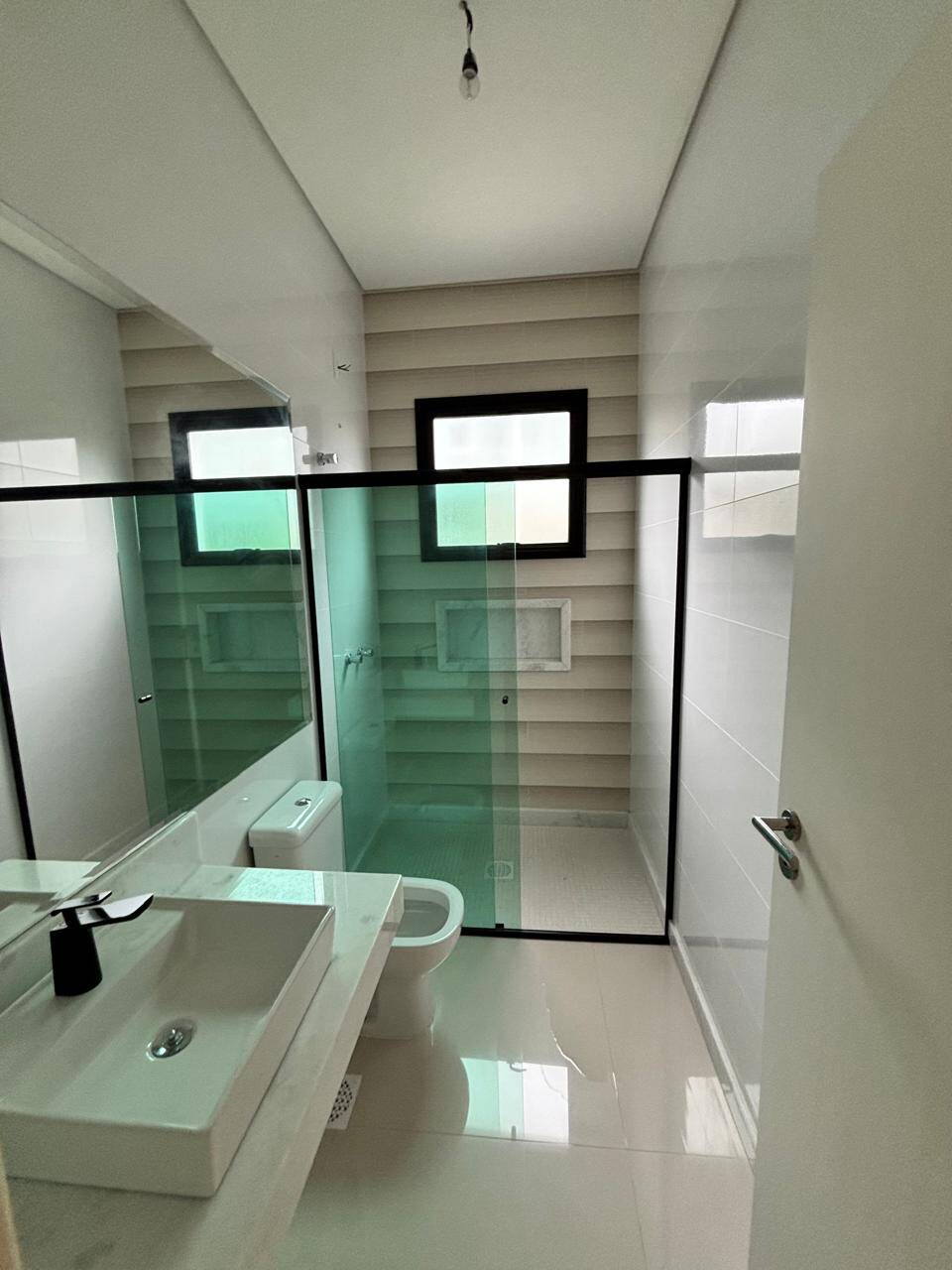 Casa de Condomínio à venda com 4 quartos, 430m² - Foto 9