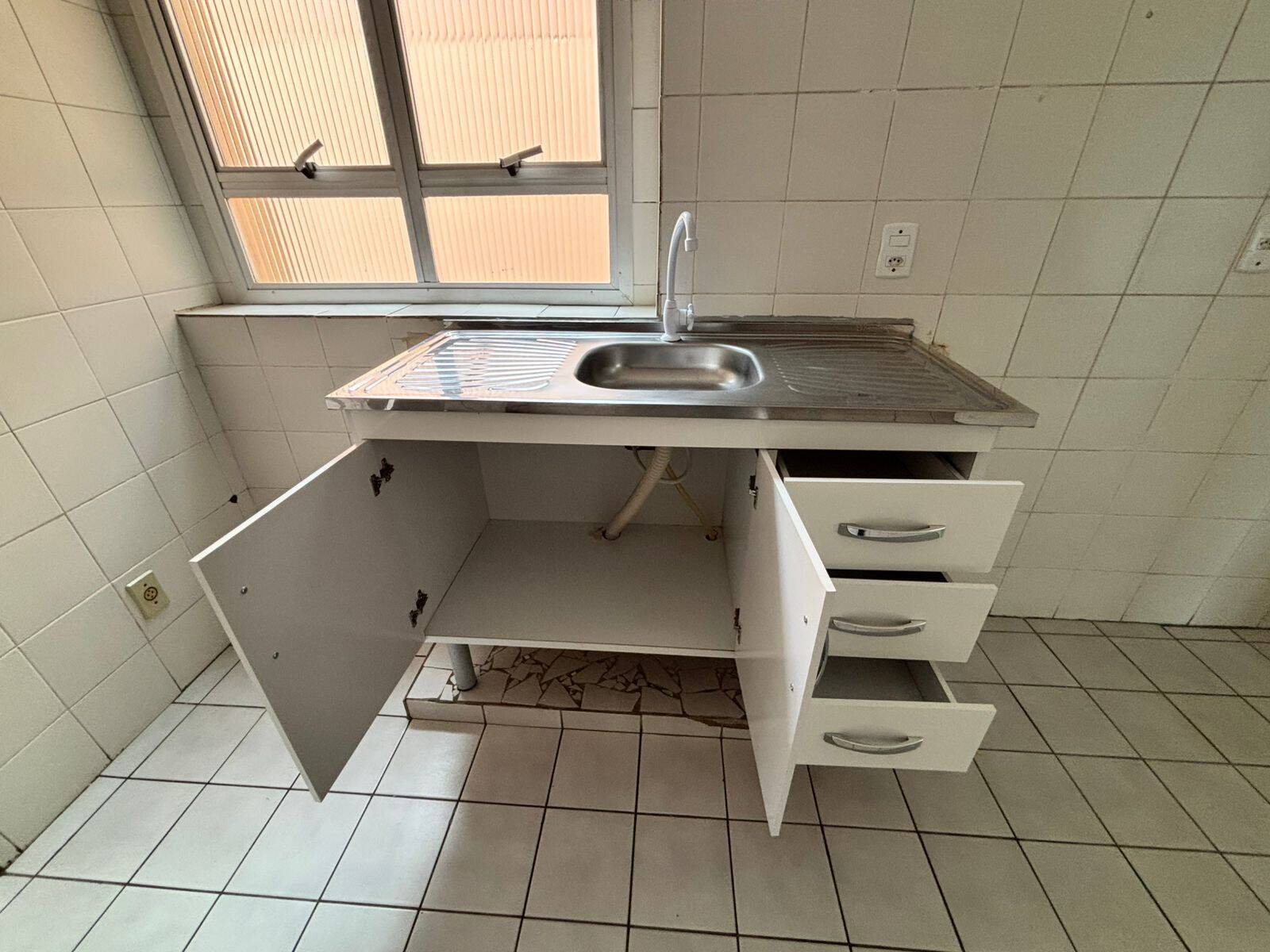 Apartamento à venda e aluguel com 2 quartos, 84m² - Foto 8