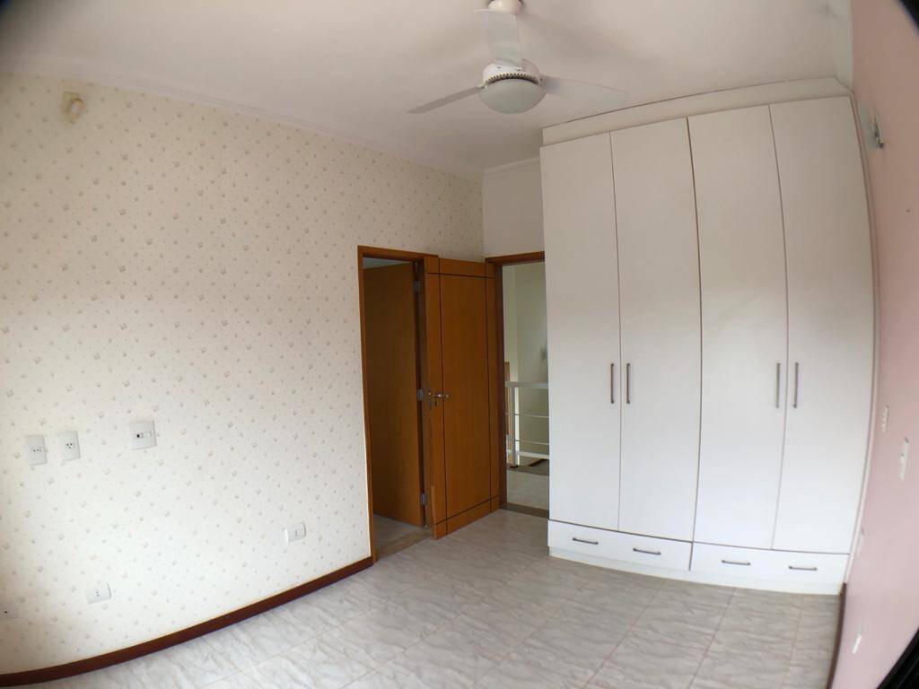 Casa de Condomínio à venda com 4 quartos, 360m² - Foto 10